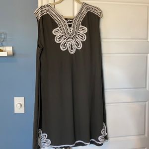 Sleeveless summer dress.